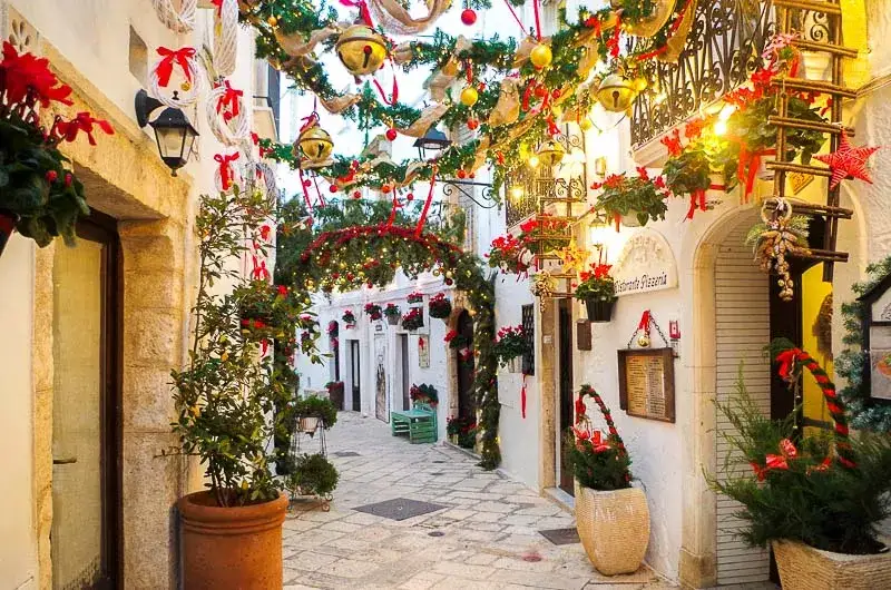 Jak wyglądają święta w Hiszpanii – tradycje, jedzenie i wyjątkowe zwyczaje