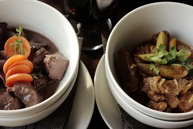 Czym się różni bogracz od strogonowa? Odkryj kluczowe różnice