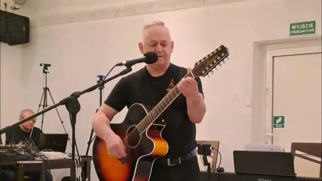 Nuty do kiedy w jasną spokojną cichą noc – znajdź idealne akordy