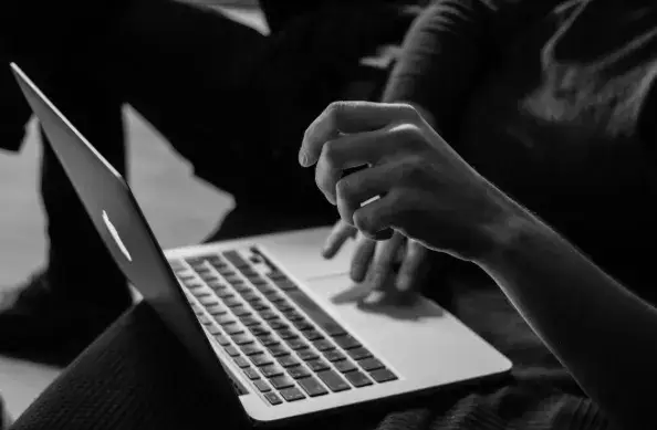 Łączenie świata rozrywki i hazardu online: jak balansować pasje w erze cyfrowej