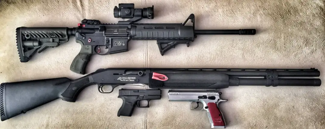 Jaka broń do ochrony osobistej? Poznaj trudne przepisy i opcje