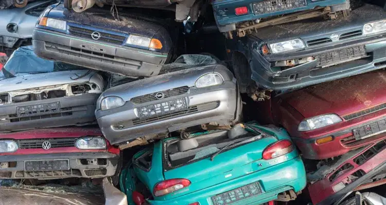 Ile Naprawdę Kosztuje Recykling i Złomowanie Samochodów w Polsce