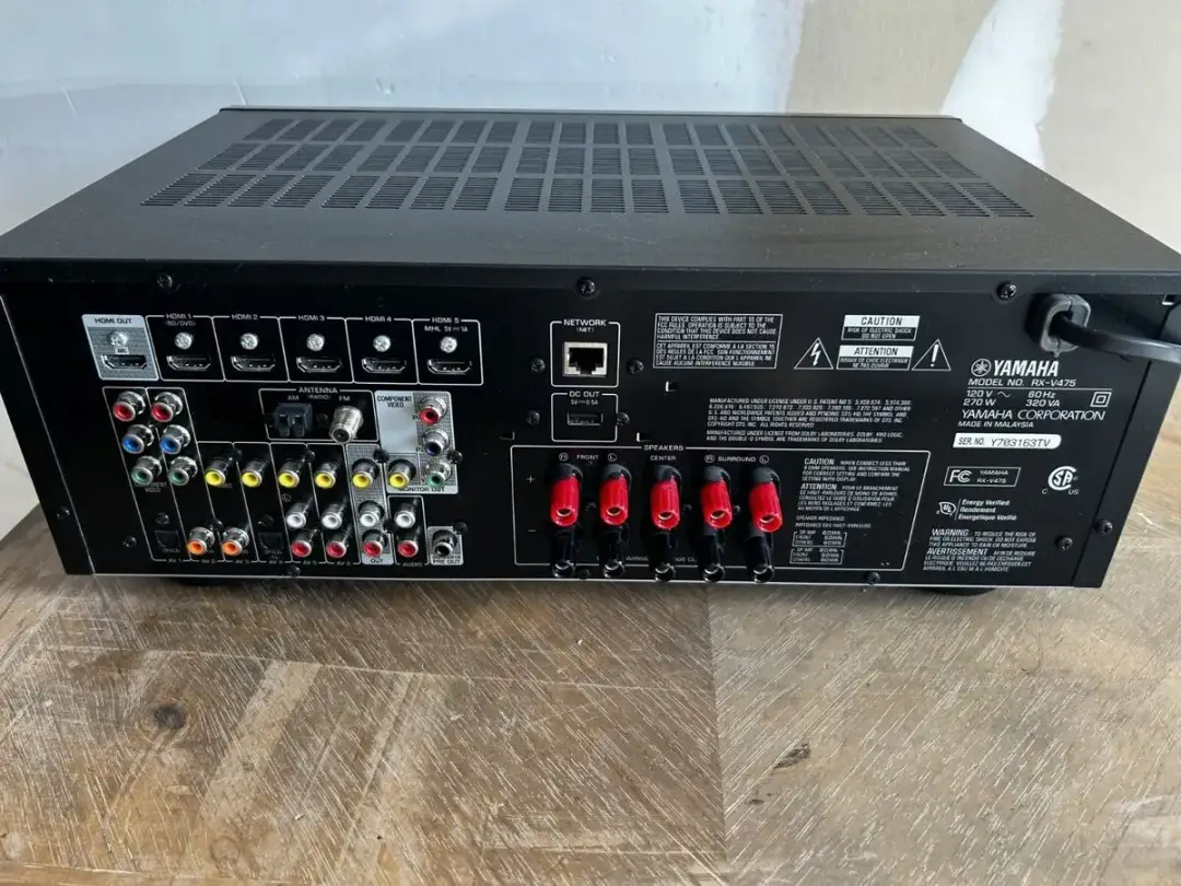 Yamaha RX-V475 czy Denon AVR-X1000 - który amplituner naprawdę warto wybrać?