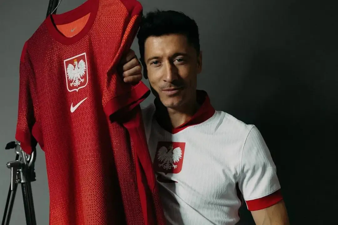Więcej niż strój - Historia koszulek reprezentacji Polski