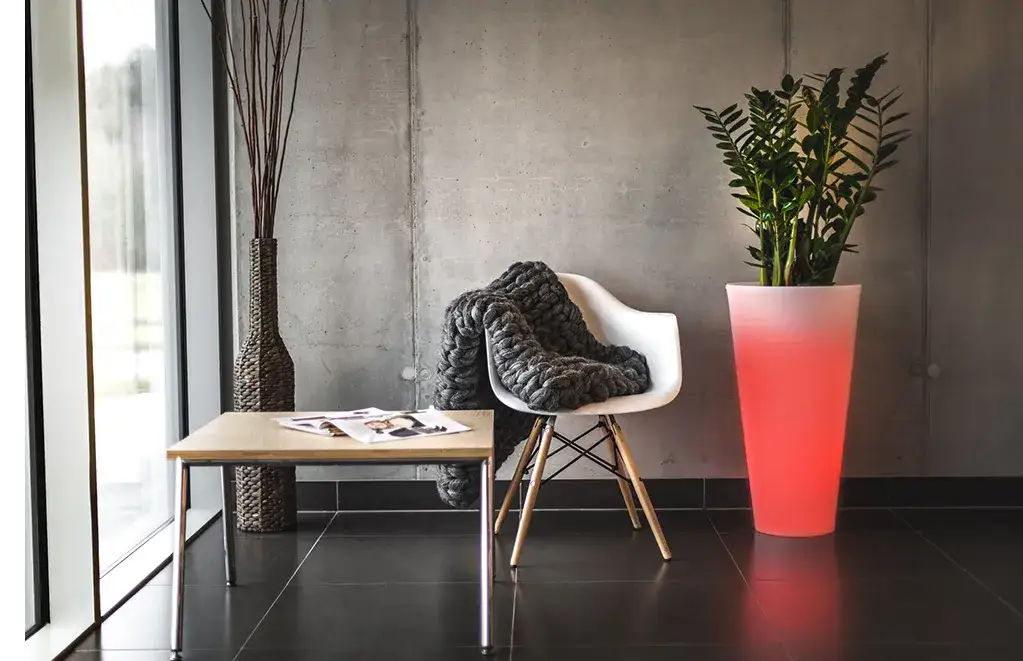  Podświetlane donice i doniczki LED - nowoczesne oświetlenie do domu