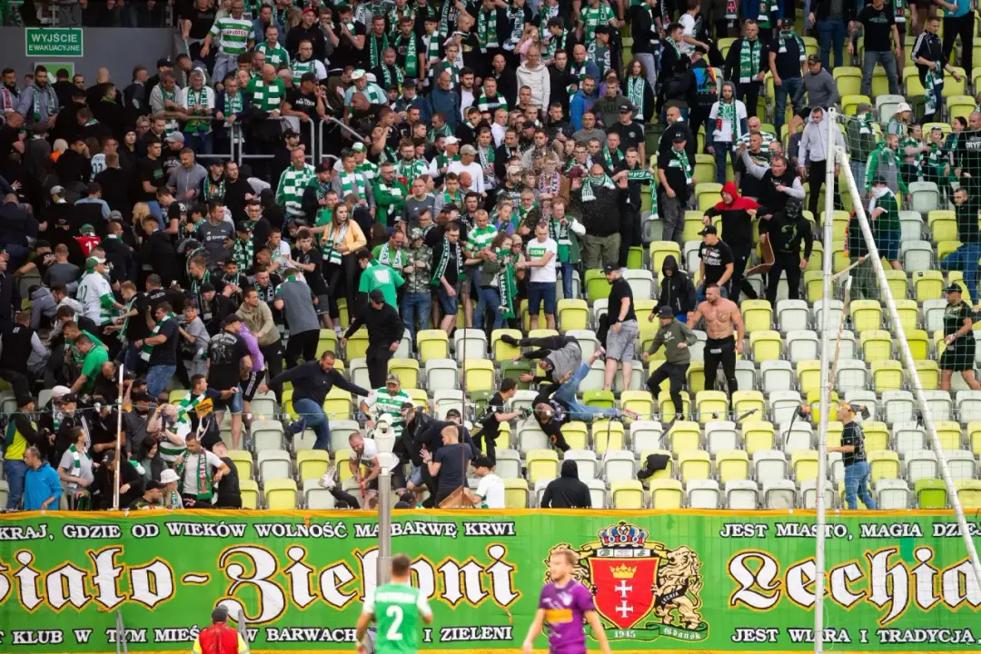 Mecz Lechii Gdańsk z Akademiją Pandew - informacje