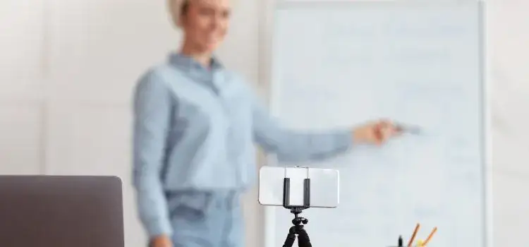 Nagrywanie uczniów przez nauczyciela: Kiedy legalne, a kiedy nie?