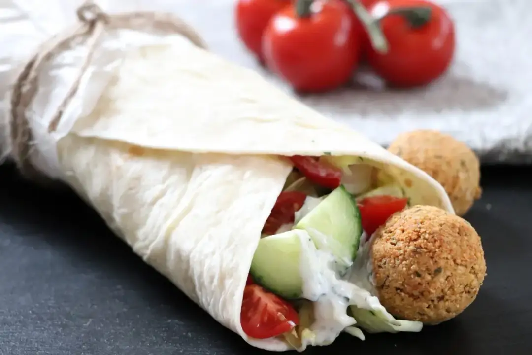 Wie viel Kalorien hat ein Falafel Döner? Überraschende Fakten und Tipps