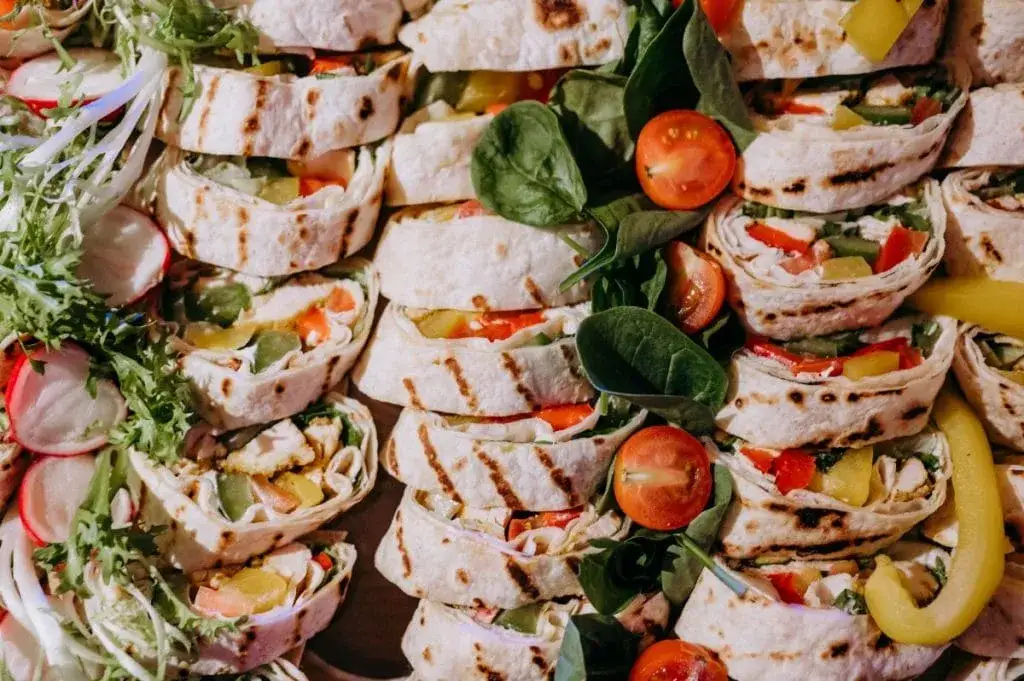 Szybkie pomysły na kolację, które zachwycą każdego smakosza