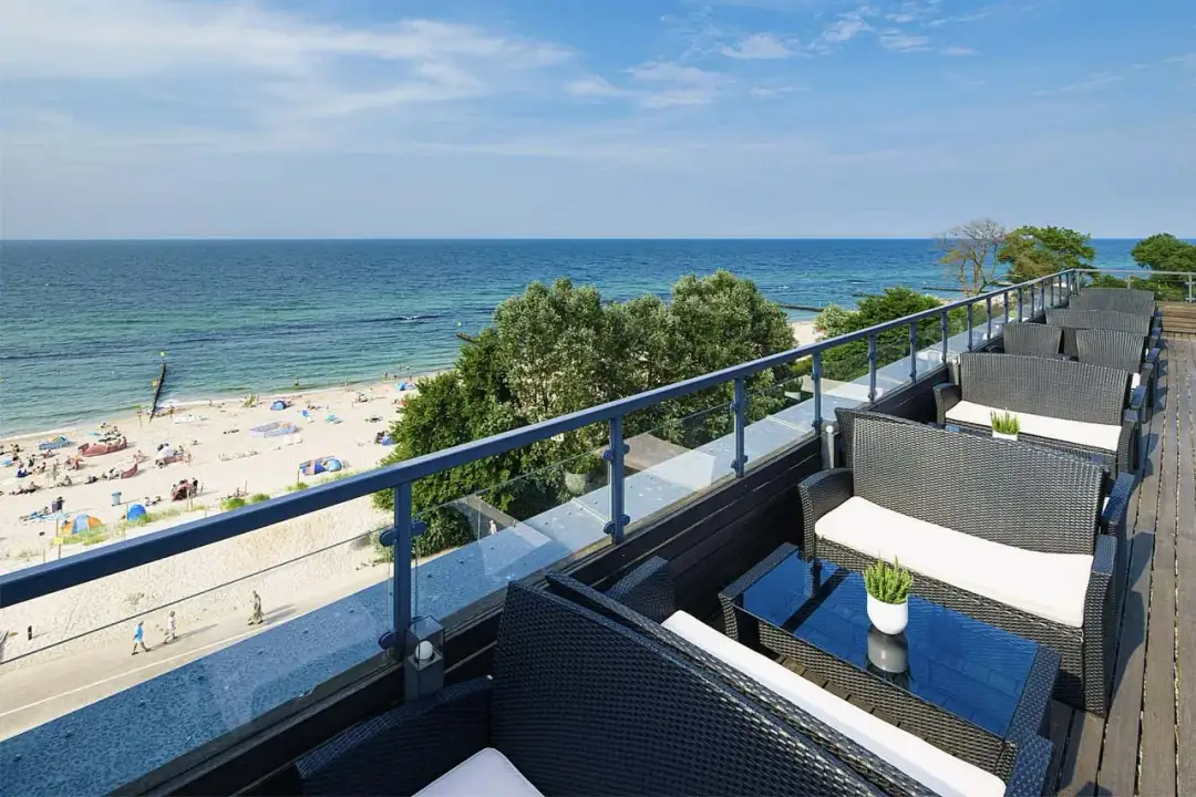 Gdzie szukać noclegów nad morzem? Sprawdź nasz przewodnik!