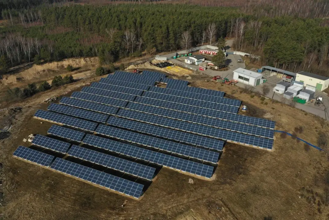 Farma fotowoltaiczna 1 MW: Czy to złoty interes w Polsce?