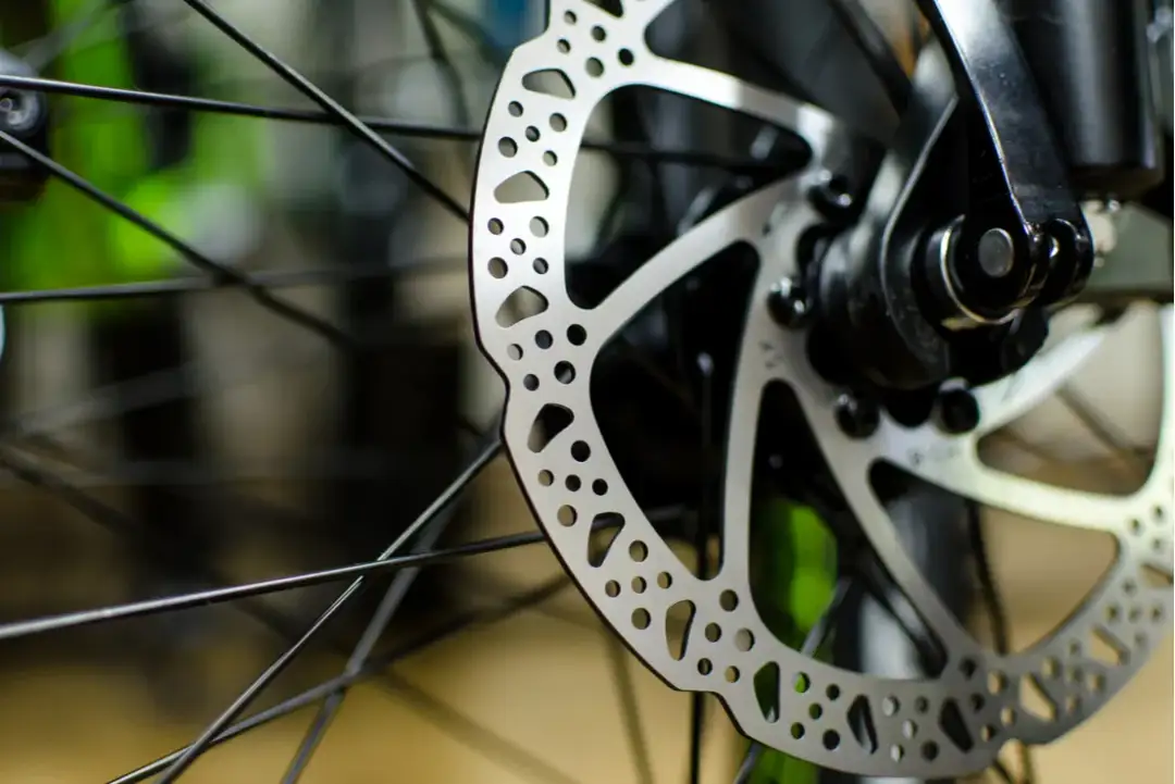 Hamulce rowerowe - Jakie hamulce rowerowe tarczowe są najlepsze i dlaczego?