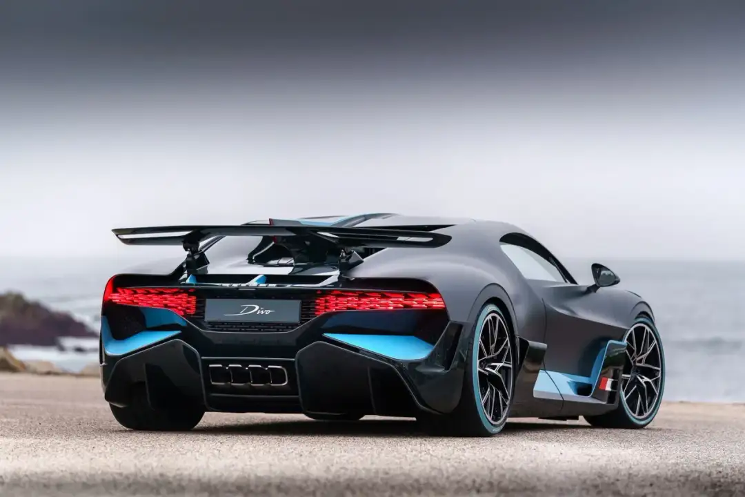 Bugatti Divo: Ile kosztuje i dlaczego to inwestycja?