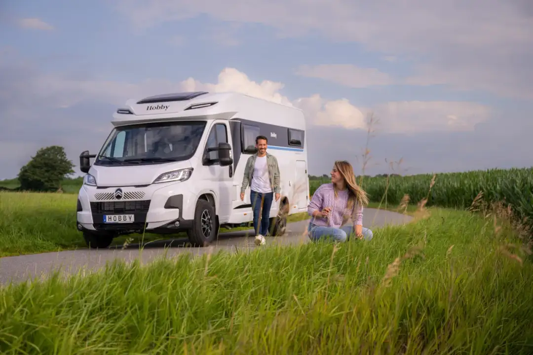 Ile kosztuje używany kamper? Realne ceny i ukryte koszty!