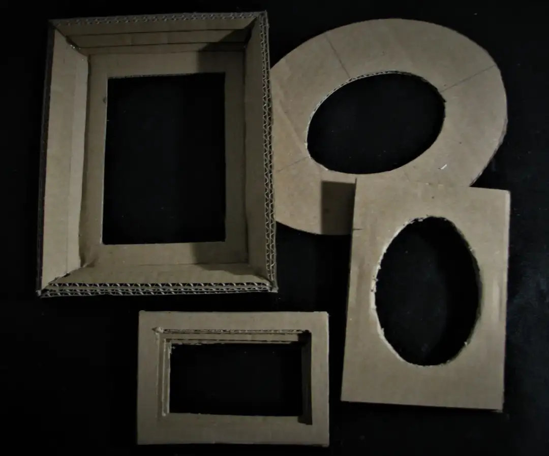 Jak zrobić ramkę na zdjęcie z tektury – proste i tanie sposoby na DIY