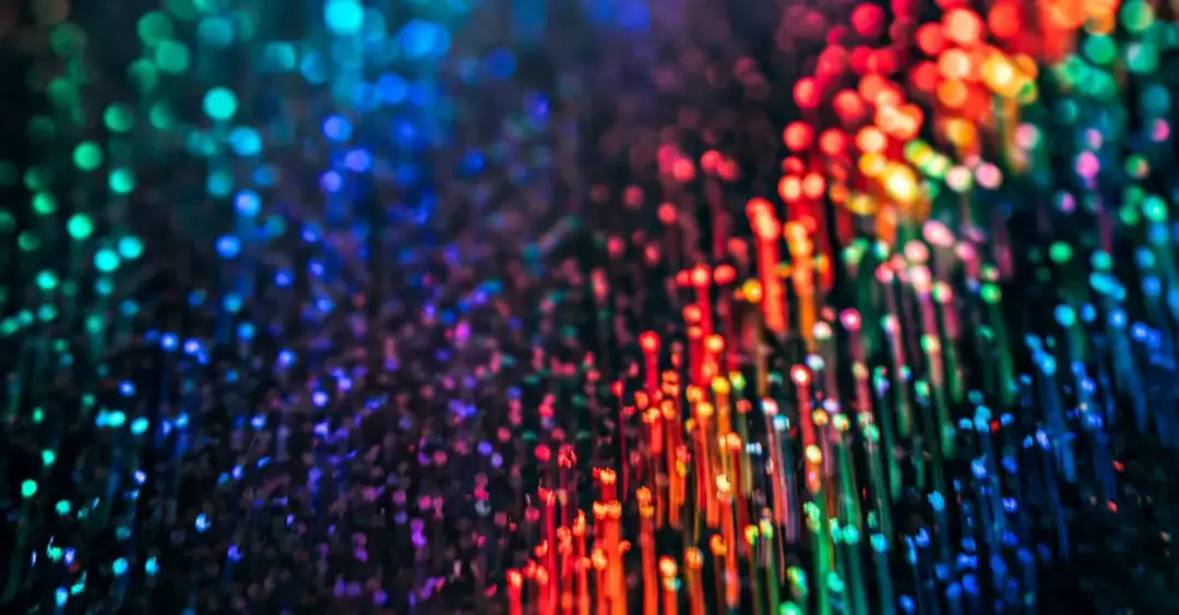 Jak dobrać lampy do tyłu Iveco Daily? 5 zasad uniknięcia mandatu