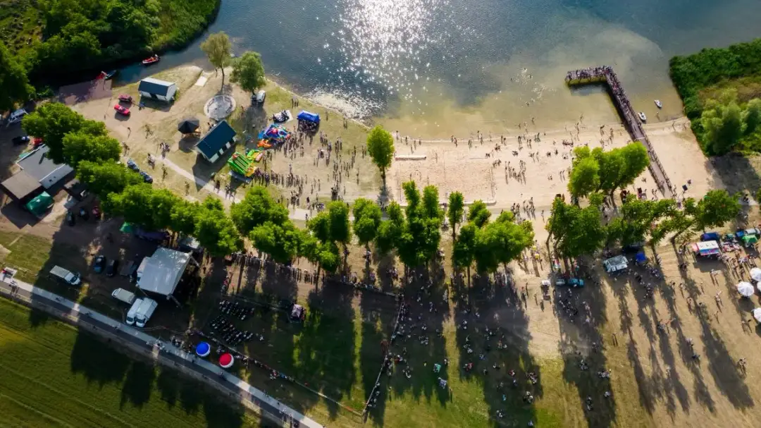 Jezioro Rogowskie: Cud natury z atrakcjami dla każdego odwiedzającego