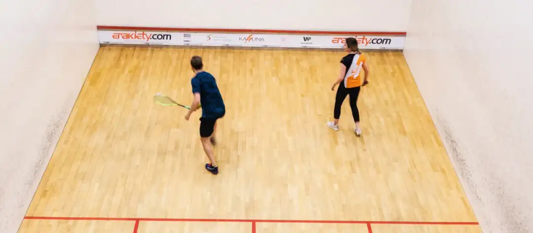 Najlepsze kluby squasha w Ursynowie – ceny, lokalizacje i oferty