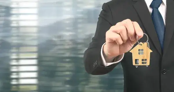 Jak kupić mieszkanie na firmę: poradnik podatkowy i prawny 2025