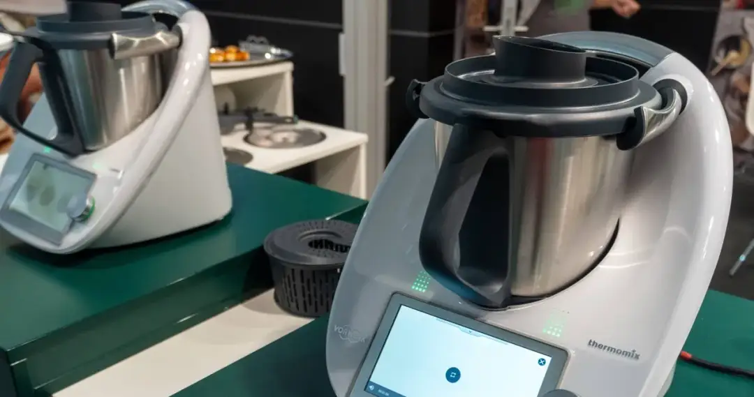 Ile zarabia przedstawiciel Thermomix? Poznaj prawdę o zarobkach