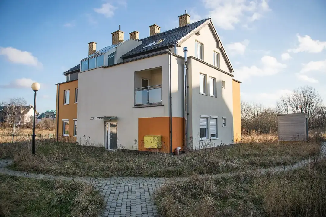 Ile zarabia deweloper na domu? Poznaj ukryte koszty i zyski