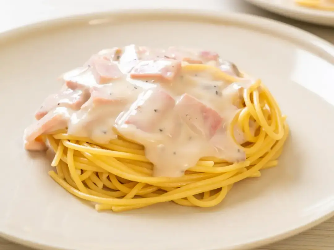 Jak zrobić sos do spaghetti z przecieru - prosty przepis na pyszny smak