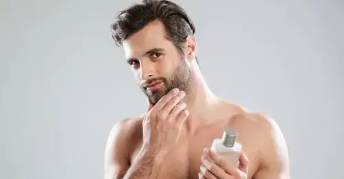 Kiedy chłopak powinien zacząć się golić, aby uniknąć nieprzyjemności?