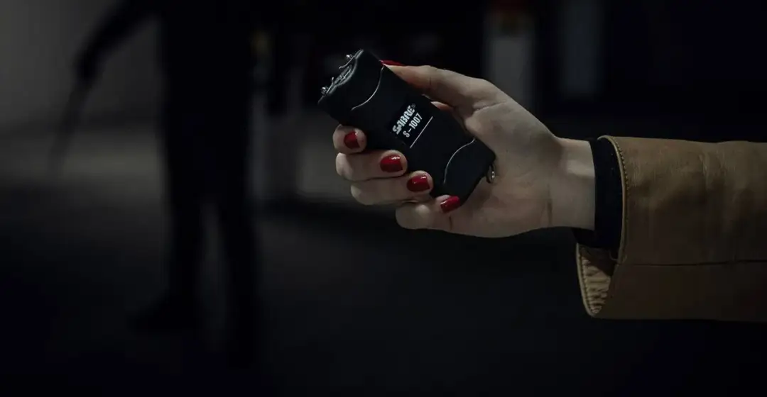 Czy paralizator w Polsce jest legalny? Sprawdź przepisy i ograniczenia