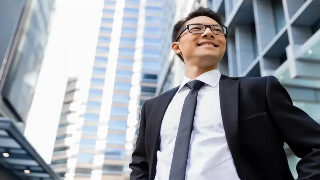 Jak otworzyć własny biznes bez pieniędzy i uniknąć finansowych pułapek