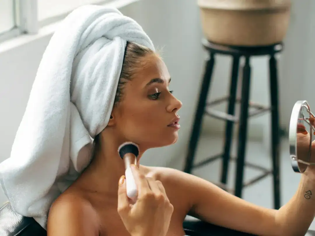 Mikrodermabrazja czy mezoterapia? Ekspert radzi, co wybrać