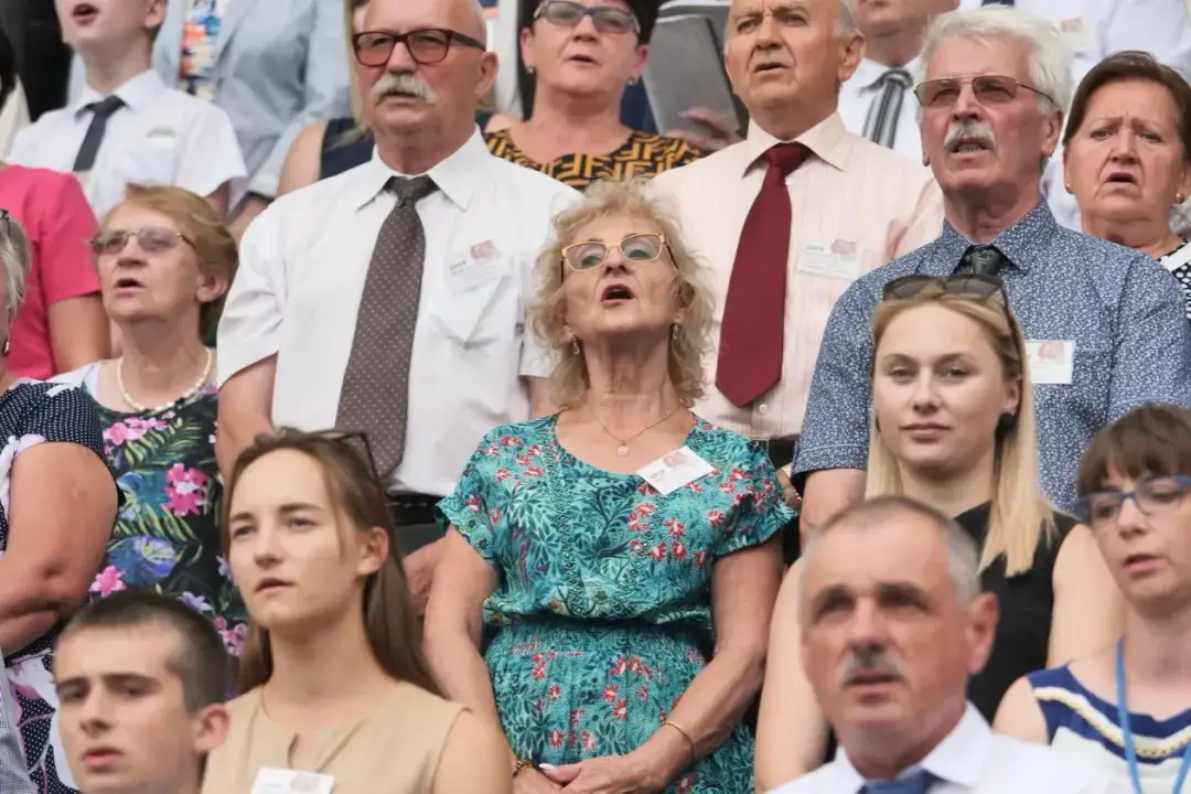 Czy świadek Jehowy może być z katolikiem? Odkryj wyzwania i możliwości