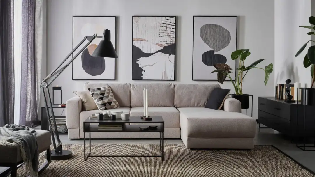 Jak urządzić salon z galerią zdjęć: 8 inspirujących pomysłów