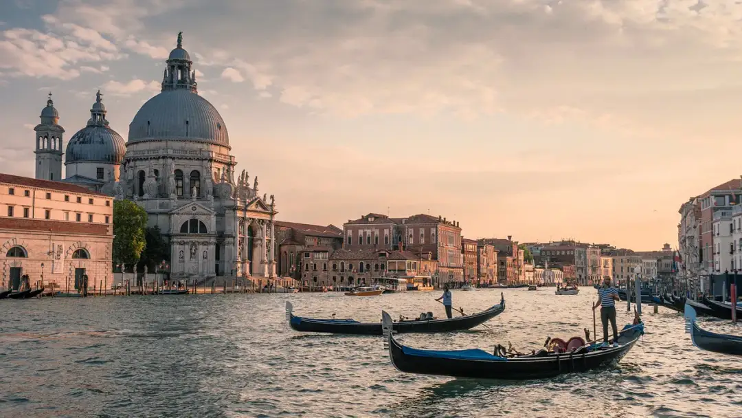 Jaką walutą obowiązuje we włoszech: wszystko co musisz wiedzieć