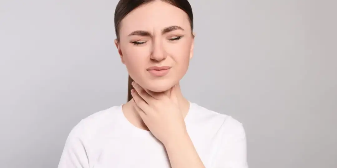 Objawy alergii ból gardła – jak je rozpoznać i złagodzić dolegliwości