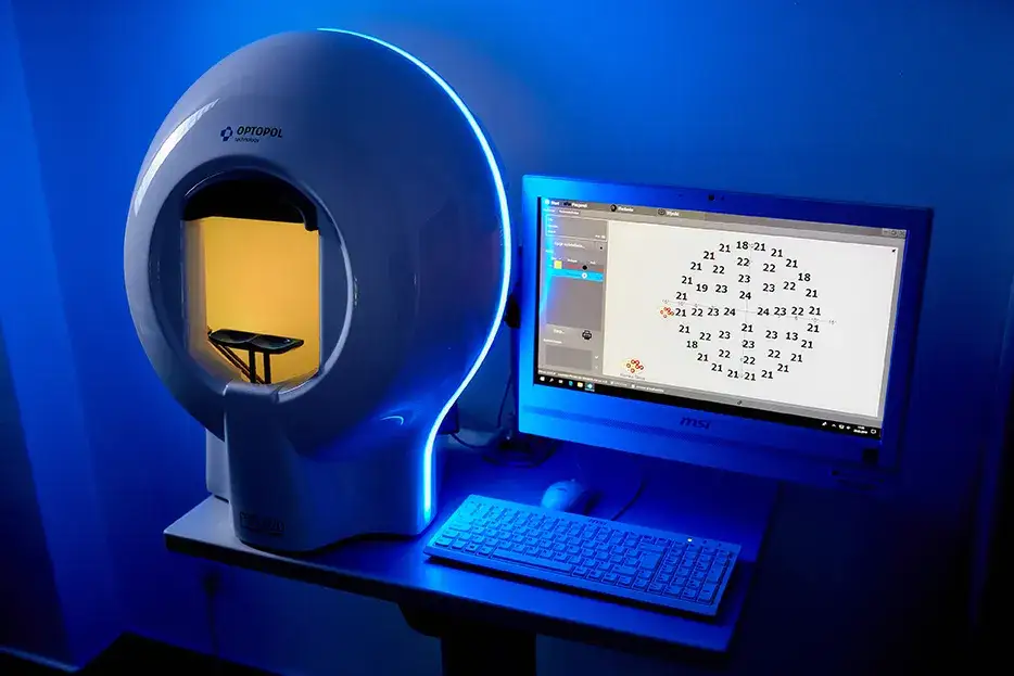 Na czym polega badanie pola widzenia i jak może uratować twój wzrok