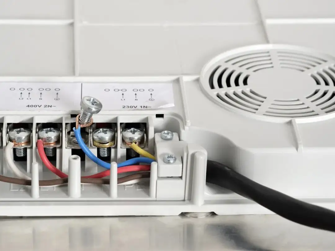 Jaki kabel do płyty indukcyjnej musisz wybrać: praktyczny poradnik