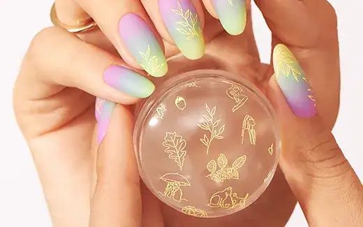 Ile trwa zrobienie manicure hybrydowego i co wpływa na czas wykonania