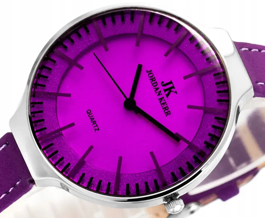 Zegarek damski z kolorowym paskiem – stylowe modele na każdą okazję