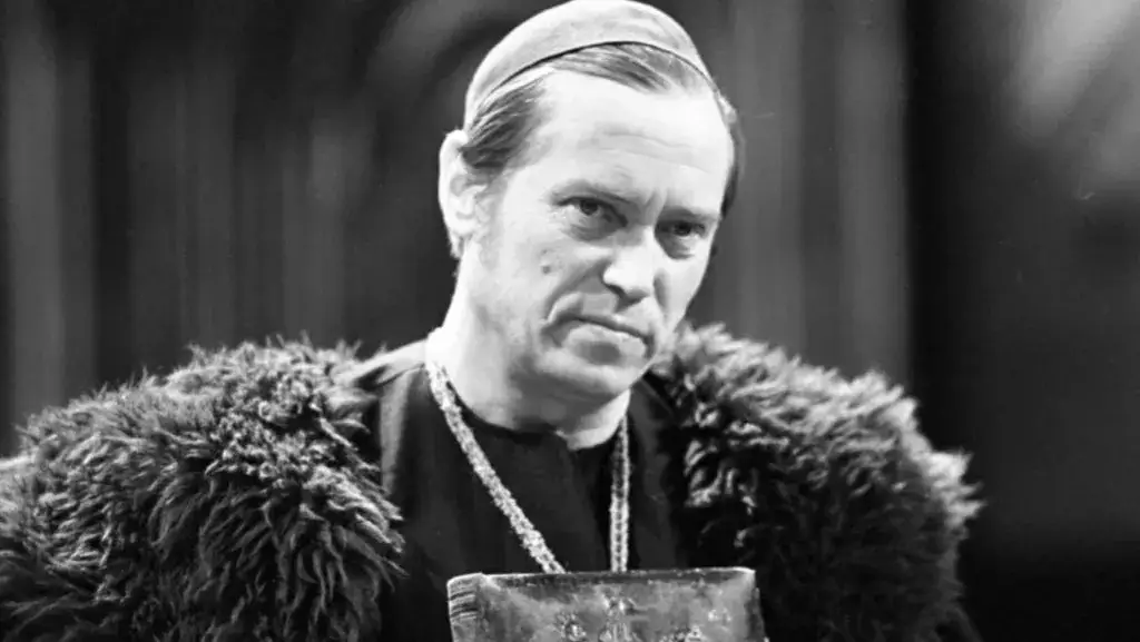 Bruner aktor w Stawce większej niż życie – Emil Karewicz i jego rola