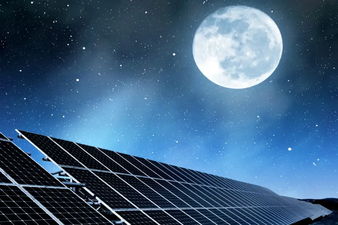 Fotowoltaika w nocy: Jak działa i czy produkuje prąd po zmroku?