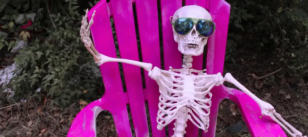 Czy czarny humor to grzech? Moralność i religijne spojrzenie na żarty