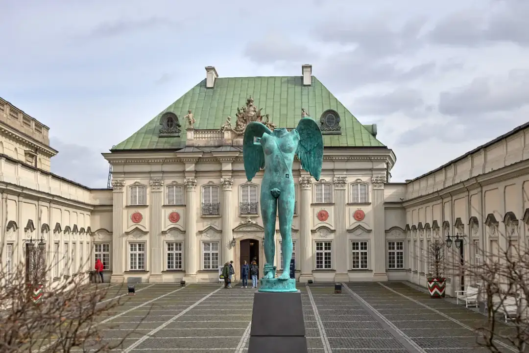 Ikaria Mitoraja: Odkryj sekrety Ikara. Symbolika, gdzie zobaczyć, cena