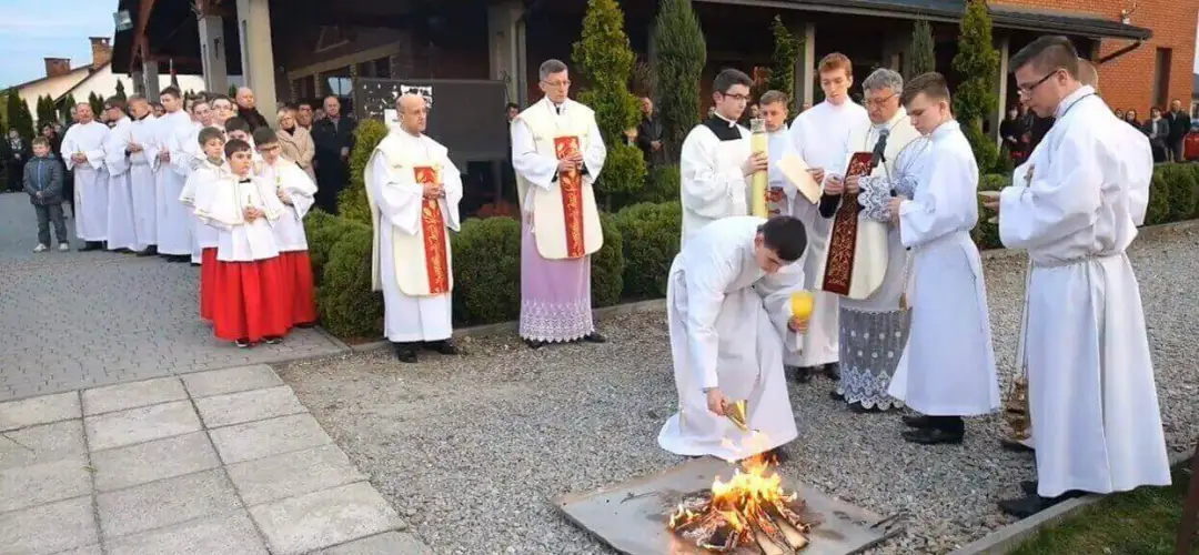 Jak wygląda msza w wielką sobotę? Odkryj, dlaczego jej nie ma
