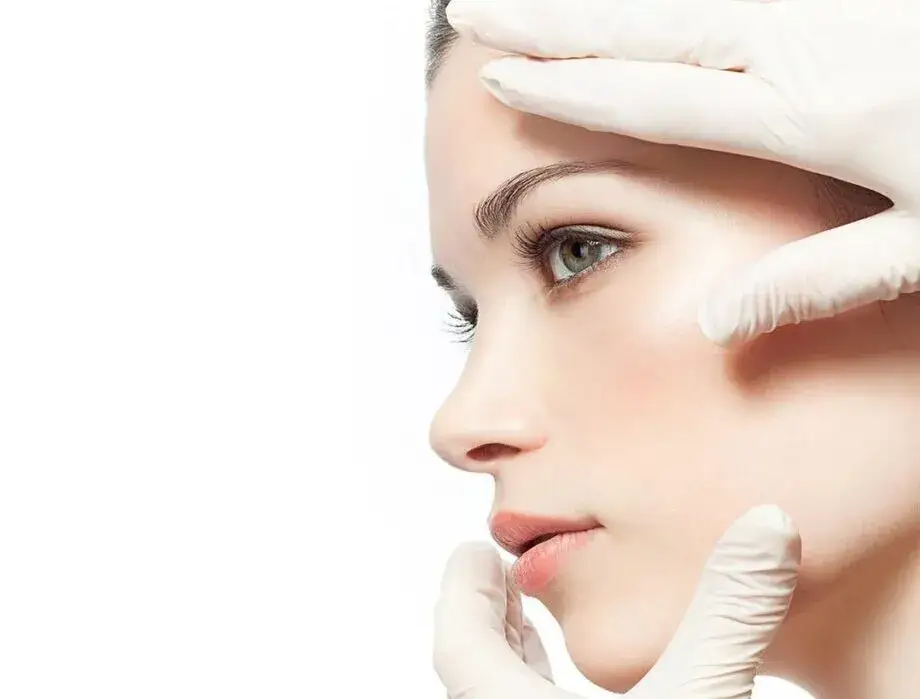 Laserowe wygładzanie twarzy - skuteczne metody odmłodzenia skóry