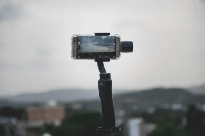 Jak poprawić jakość aparatu w telefonie i uzyskać lepsze zdjęcia