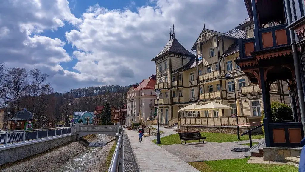 Atrakcje w Krynica Zdrój: Odkryj najlepsze miejsca na relaks i zdrowie