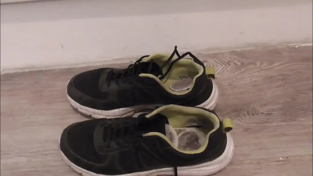 Jak wywabić smród z butów: 5 skutecznych sposobów na świeże obuwie