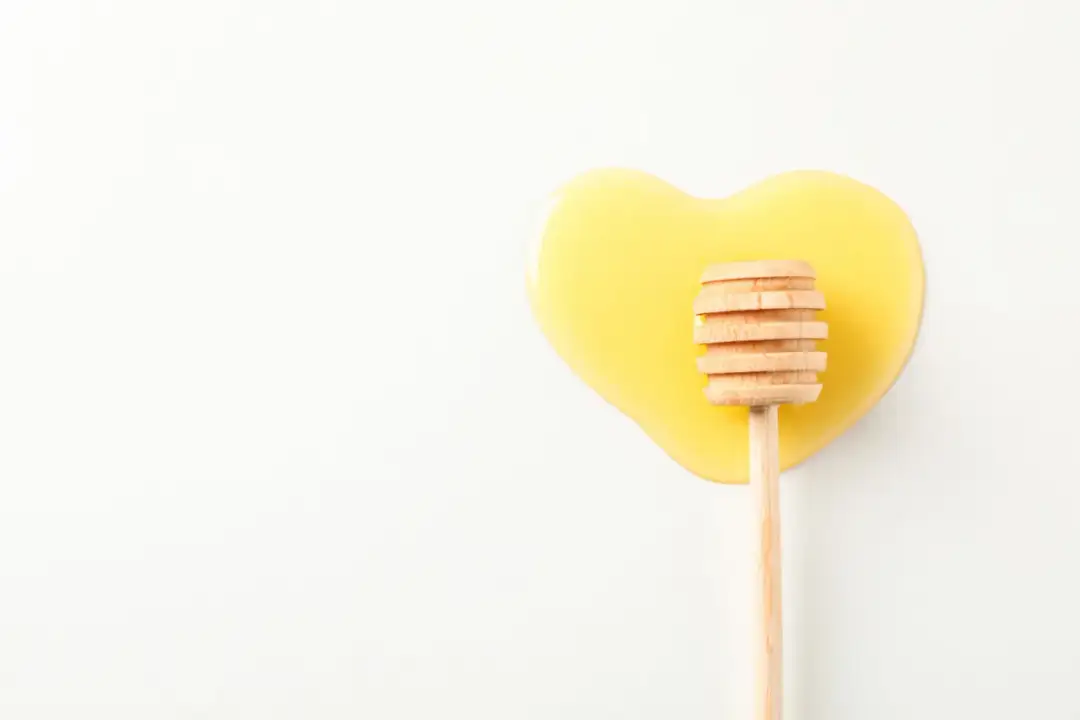 Jak stosować miód na serce, aby poprawić zdrowie i samopoczucie