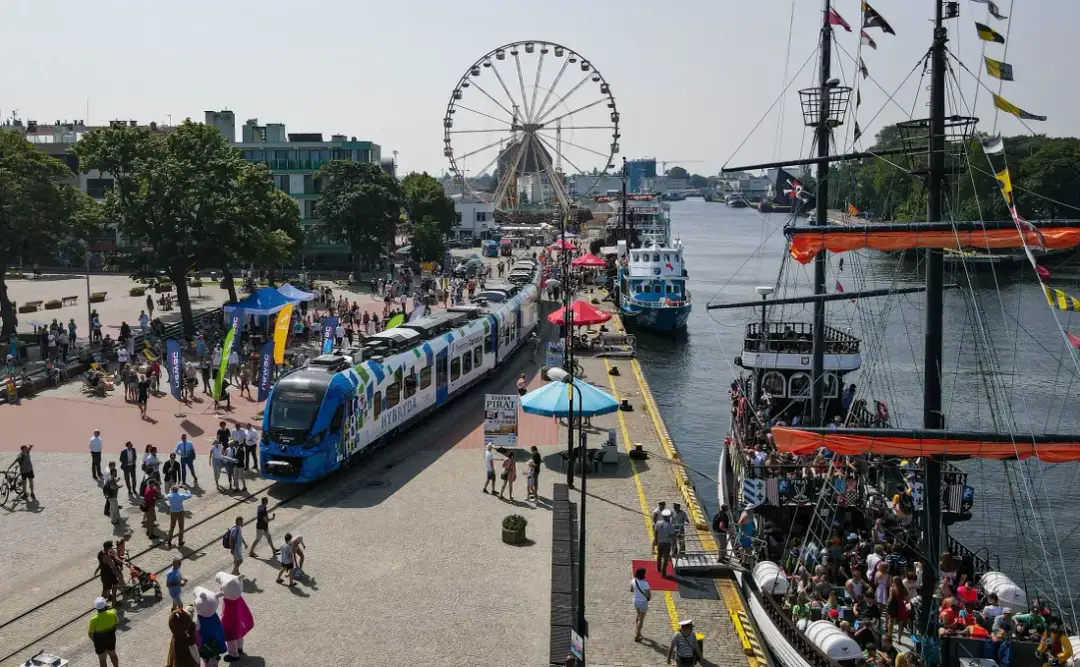 Jak dojechać do Międzyzdrojów pociągiem - Połączenia, czasy, bilety