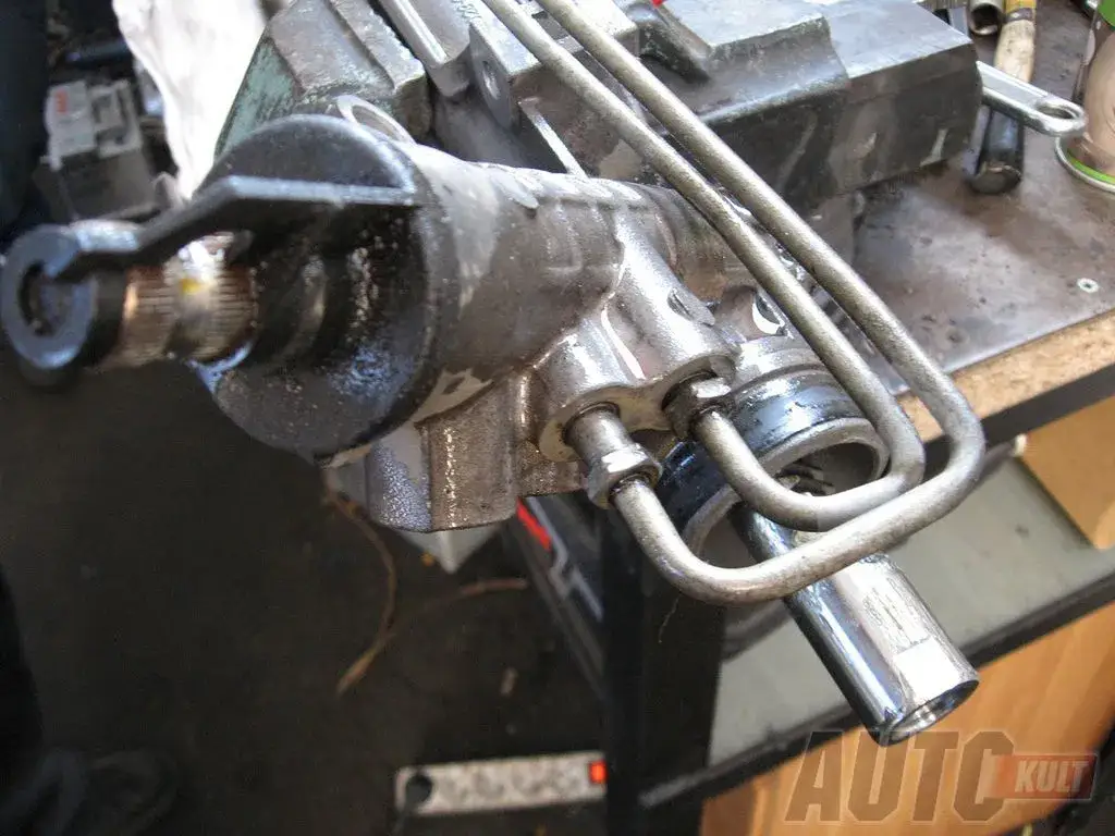 Ile trwa regeneracja maglownicy? Poznaj czynniki wpływające na czas naprawy